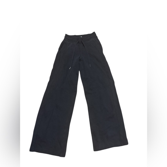 Lululemon scuba pants high rise size 2 - Picture 1 of 3